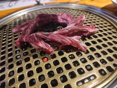 -唯成•韩国炭火烤肉 유성고기