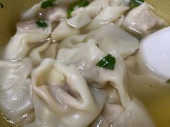 -周震馄饨