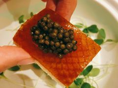 鱼子酱烤鸭-悦融琥珀·京鲁菜·海味珍品(西单店)