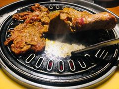 火焰黑胡椒牛肉-超级神炭烤肉夜食(芥园西道店)
