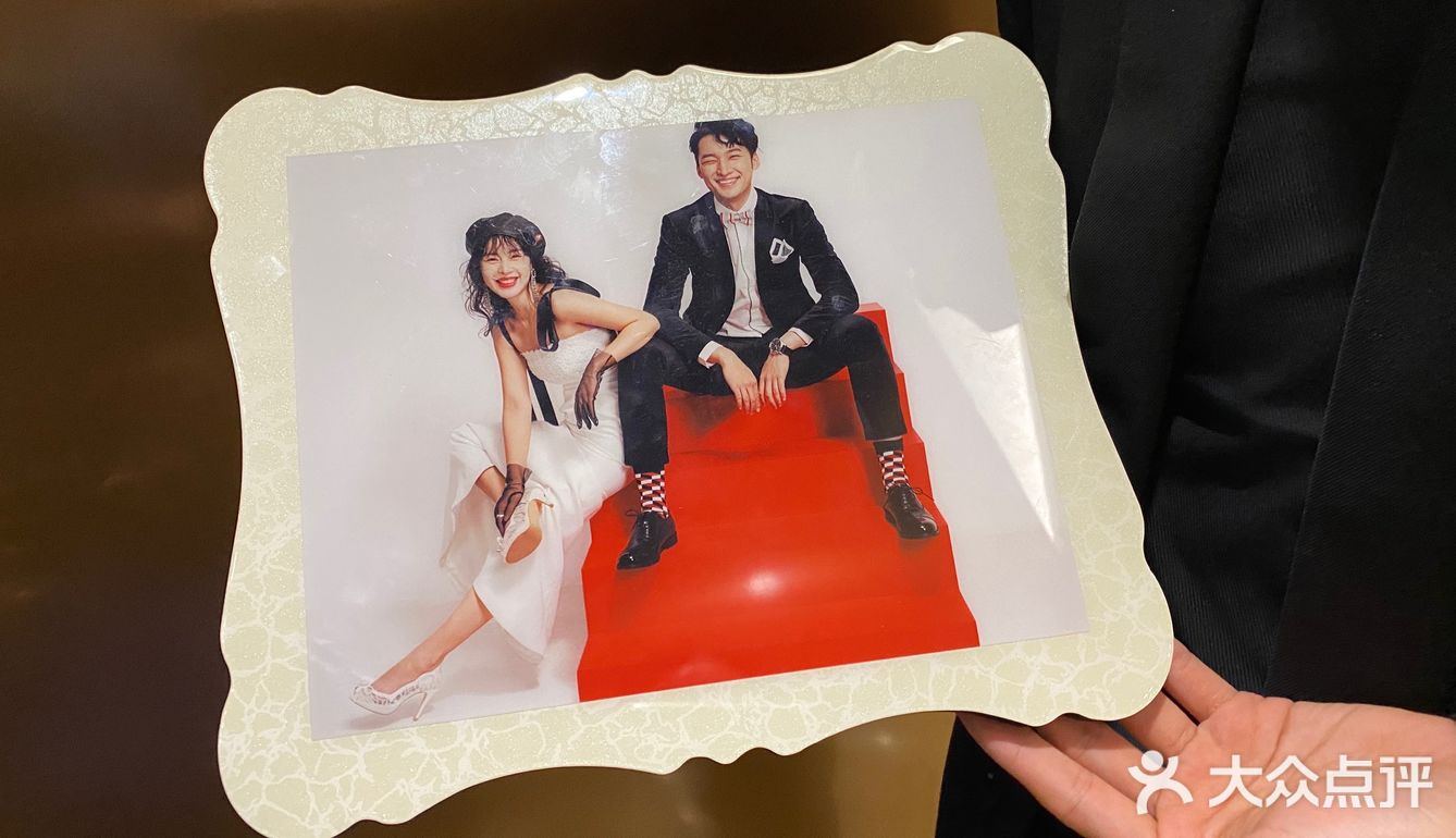 根据样片选场景