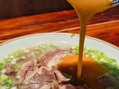 高青黑牛米线-八月美食小馆(银泰城总店)