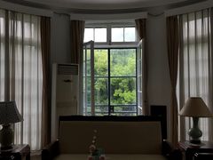 -上海市工艺美术博物馆