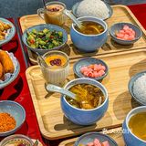 
秋冬暖心店 | 这家钵钵鸡店的鸡汤饭太暖了
