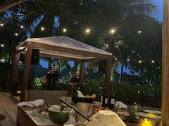 -三亚艾迪逊酒店·海滩烧烤 BARBACOA·现场乐队·浪漫晚餐·烧烤海鲜