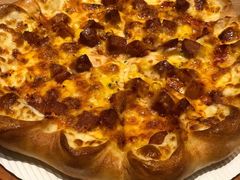 美式精选比萨酥松卷边普装-必胜客(龙泉万达店)