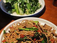 -唐师傅湘西名菜馆(武陵路店)