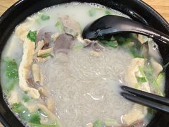 -鸭小妹鸭血粉丝(老门东店)