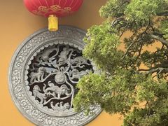 -龙华寺