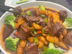 -老季市·三代非遗传承·地标美食老汁鸡(工农路店)