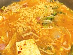 部队锅-几之上韩国小食