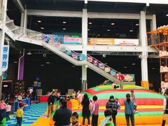 -蒙特利亲子乐园