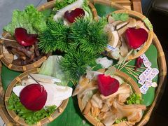 -菌彩云南野生菌火锅(万达广场店)