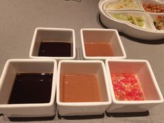 -左庭右院鲜牛肉火锅黑金店(陆家嘴中心店)