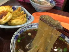 -老新隆牛肉锅贴(新街口店)