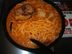 -星林居酸辣米线餐厅