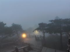 -黄山光明顶山庄