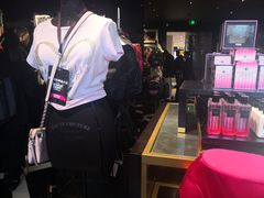 -Victoria's Secret(杭州湖滨银泰in77店)