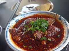 -肖四女乐山跷脚牛肉(世博源店)