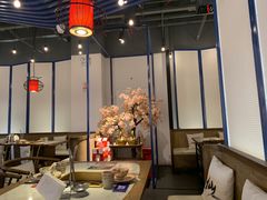 -尚尚仙·酸汤猪手·猪肚鸡火锅(华联万柳购物中心店)