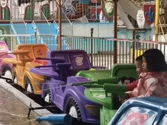 -顺德大良半月城游乐场