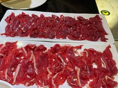 -潮汕三宝鲜牛肉火锅