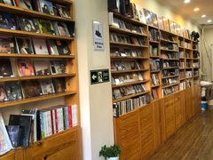 -M.F CDshop唱片店