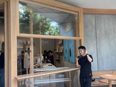 -喜茶(上海打浦桥日月光gelato lab+店)