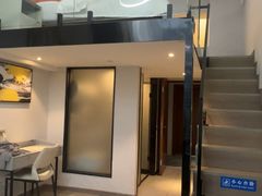 -斯维登酒店公寓(成都九眼桥牛市口地铁站店)