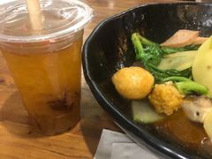 -万记麻辣烫国展总店