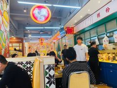 大堂-明腾壹间茶餐厅(新都会花园广场店)