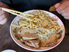二郎系拉面-拉面莊夢語＆中华料理八椿