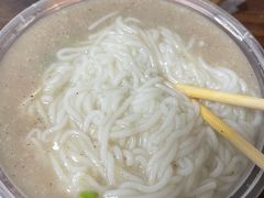 -汪记鲜鱼糊汤粉(沈阳路总店)