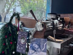-Onirii Coffee(长乐路店)
