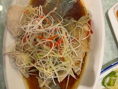 清蒸鲈鱼-陈胖子特色菜.鲜货现炒(融景城店)