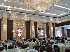 大堂-轩记海鲜餐厅·四十五年老字号·经典粤菜(西区彩虹店)