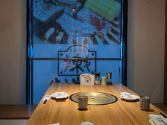 -炼火烤肉店