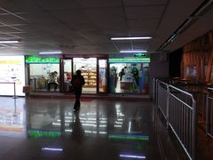 -全家便利店(莲花池东路店)