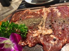 -热火朝天鲜切牛肉火锅(南强街巷店)