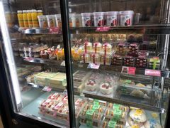 零售区-味多美(民星路店)