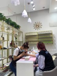 -吉吉靓甲美睫