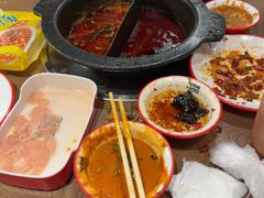 -言玖鲜火锅串串披萨自助(益田假日店)