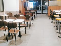 大堂-麦当劳(中唱大厦店)
