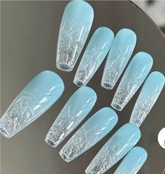 -安吉拉·纤纤玉指美甲美睫创意中心