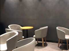 -瑞幸咖啡(新世界中心店)