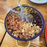 两人吃的话也不能选满那就真吃不了，因为量够大