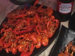 -沪小胖小龙虾(淮海中路旗舰店)