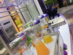 -亚洲国际大酒店·云顶阁旋转自助餐厅