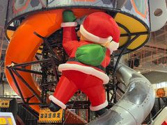 -嗨翻Hi-Fun竞技主题乐园·蹦床亲子生日轰趴(国光1937店)