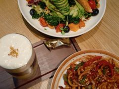 三文鱼沙拉-魏客咖啡(中铁中心店)